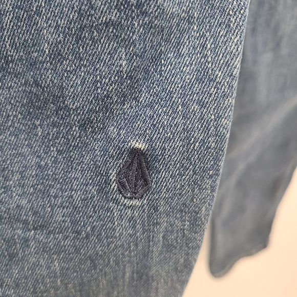 Volcom Straight leg jeans, size 27 - Picture 3 of 5